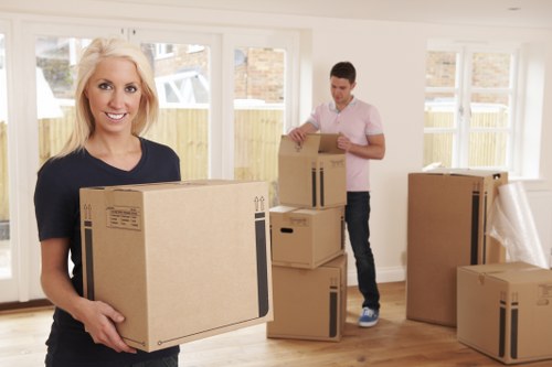 Moving van service for homes and flats in Uxbridge