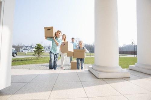 Removal company homepage for Uxbridge moves