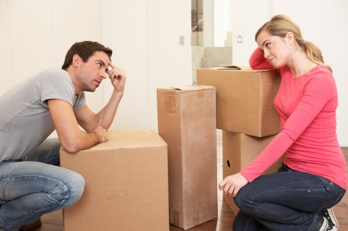 Local moving van planning around Uxbridge streets and access points