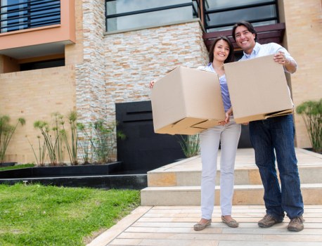 Office furniture dismantling and transport during relocation